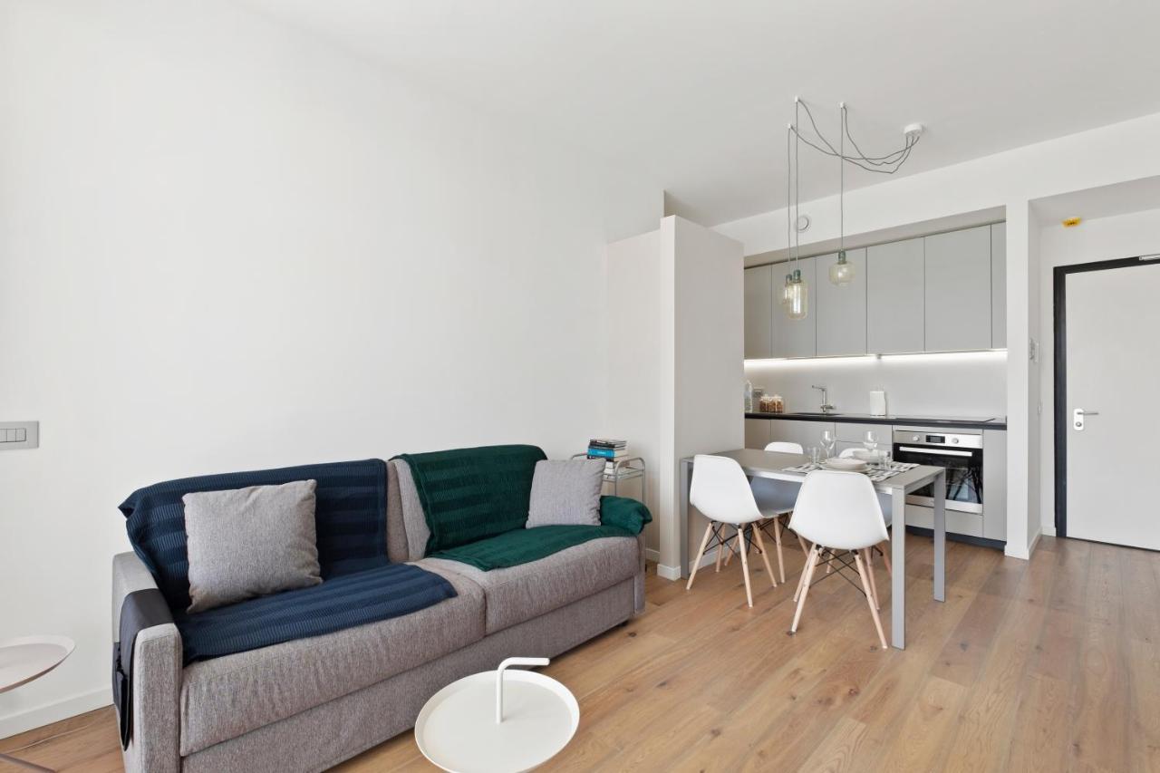 Altido Spacious Apt For 4 With Balcony In Porta Romana ميلان المظهر الخارجي الصورة